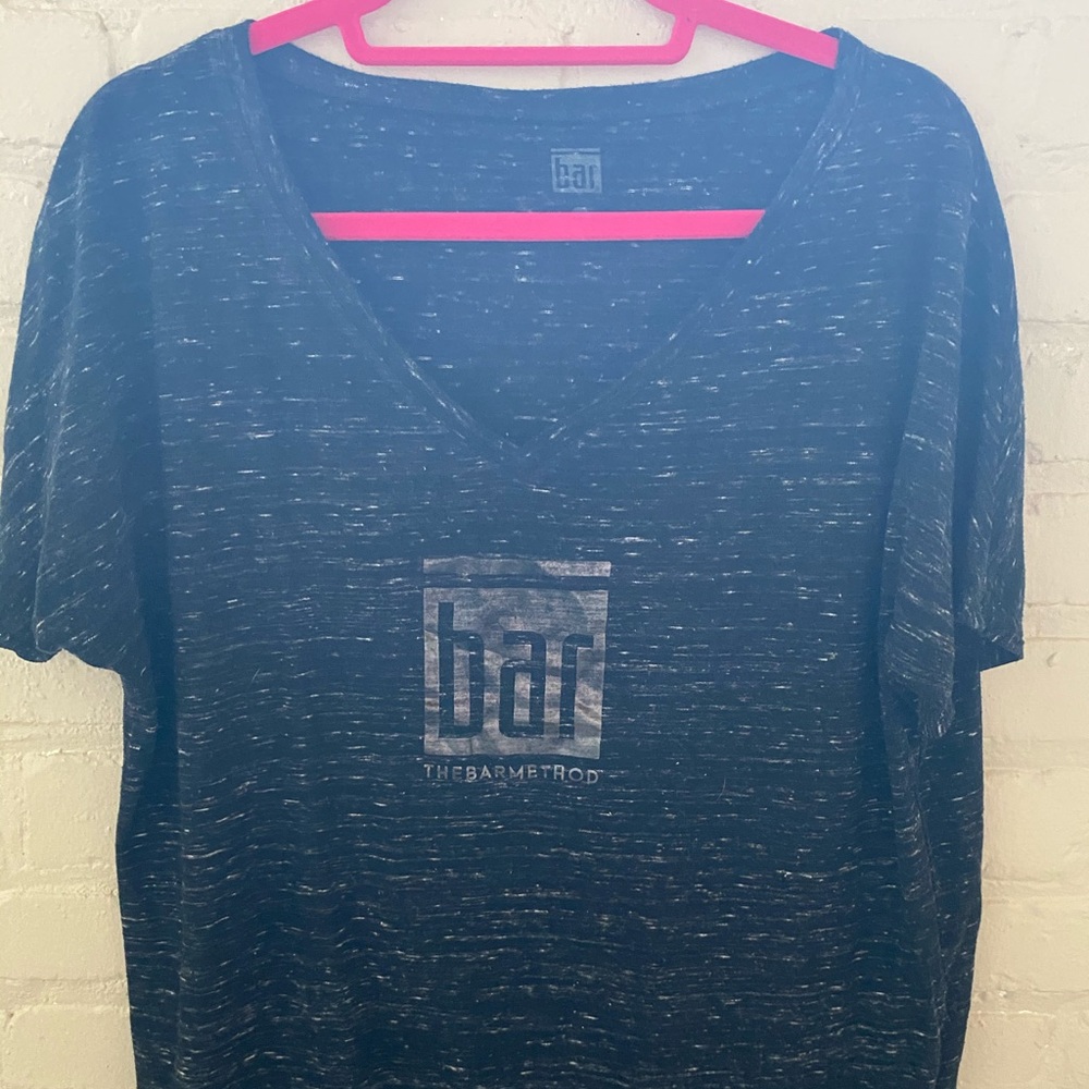 Bar Method V neck cropped tee